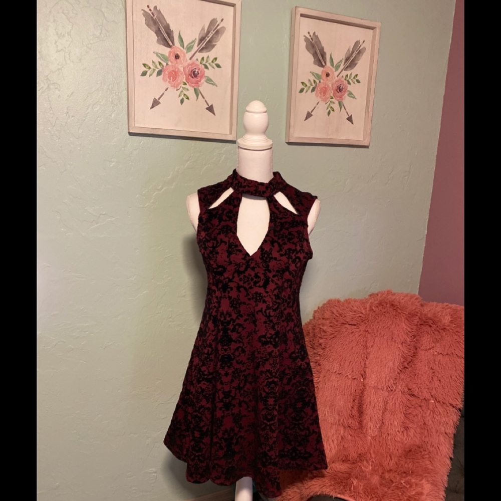 Beautiful Mini Dress Skater Style